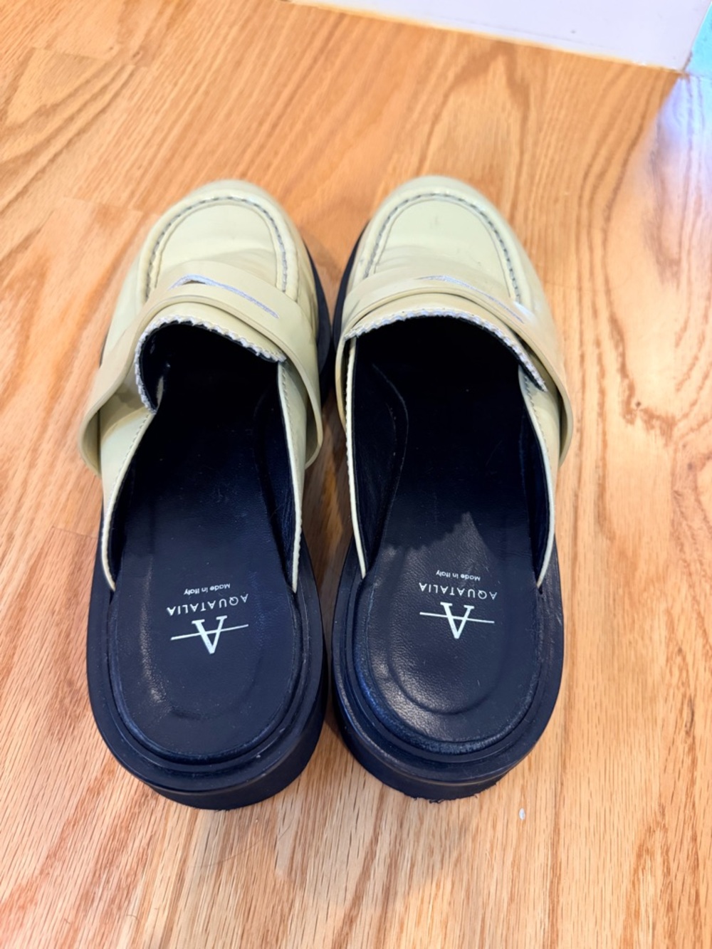 Aquatalia Cream Leather Penny Loafer Mules with Black Sole - Picture 4 of 10